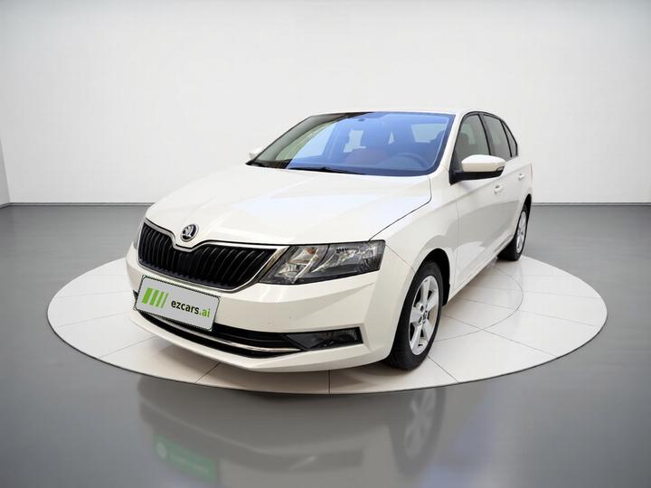Rapid Spaceback 2018 1.6L MT Comfort