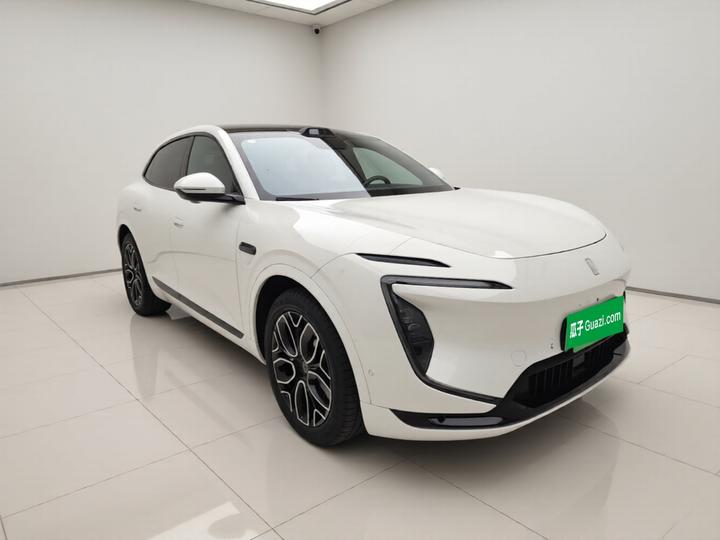 07L 2027 Max+ EV photo 3