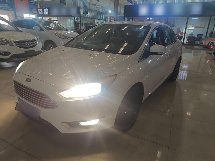 Focus 2017 Sedan 1.6L AT Fashion