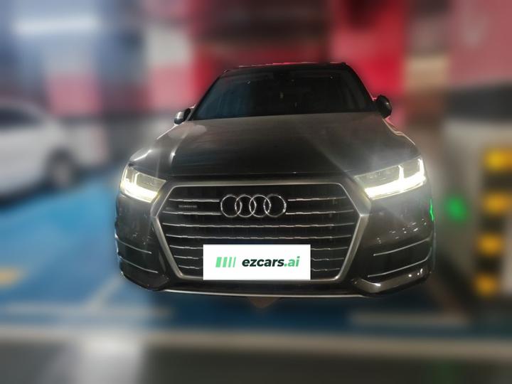 Q7 2018 45 TFSI Tech photo 2