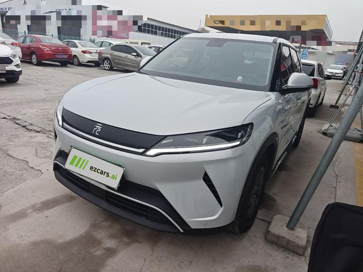 Yuan UP 2025 301KM Pilot