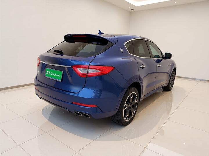 Levante 2016 3.0T Standard photo 6