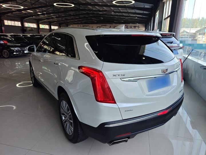 XT5 2018 28T AWD Luxury photo 4