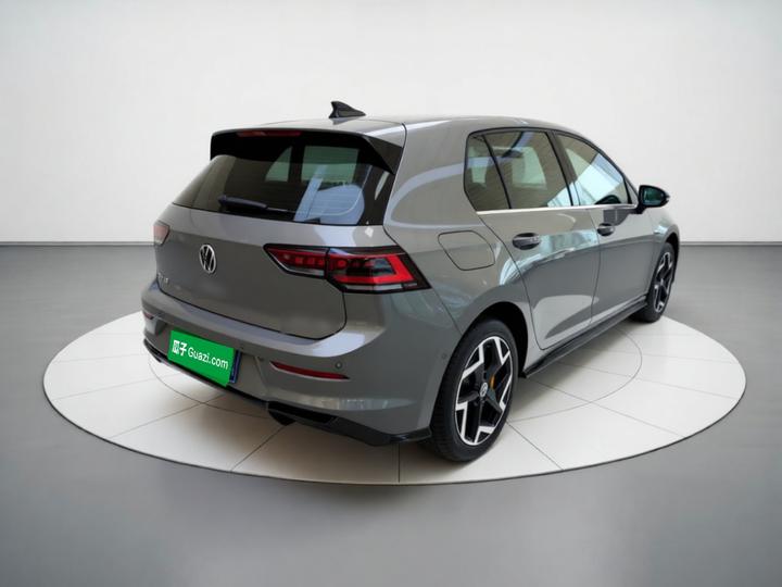 Golf 2025 Facelift 300TSI R-Line photo 4