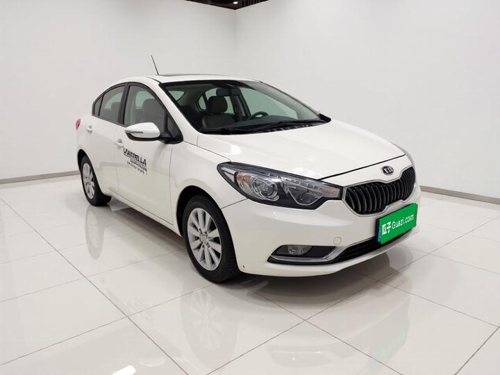 K3 2015 1.6L MT GLS photo 3