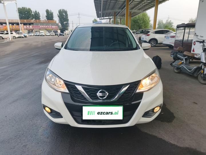 Tiida 2016 1.6L CVT photo 2