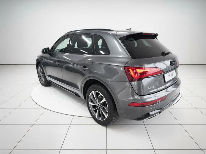 Q5L 2024 40 TFSI Luxury Dynamic photo 4