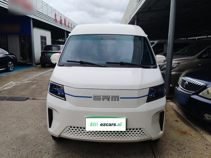 SRM Shineray 2025 Standard 38.64kWh 270KM 6-Seater photo 2