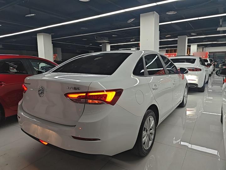 Excelle 2021 Facelift Classic 1.5L AT Progressive photo 6