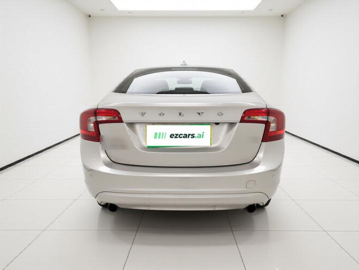 S60 2018 S60L T3 Progressive photo 5
