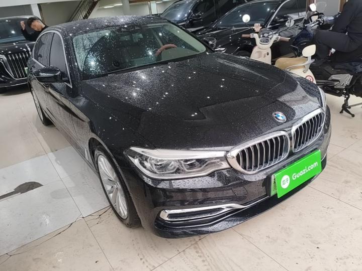 5 Series EV 2020 530Le photo 3