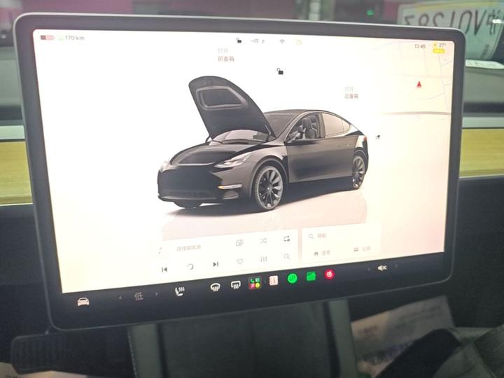 Model Y 2022 Facelift RWD photo 8