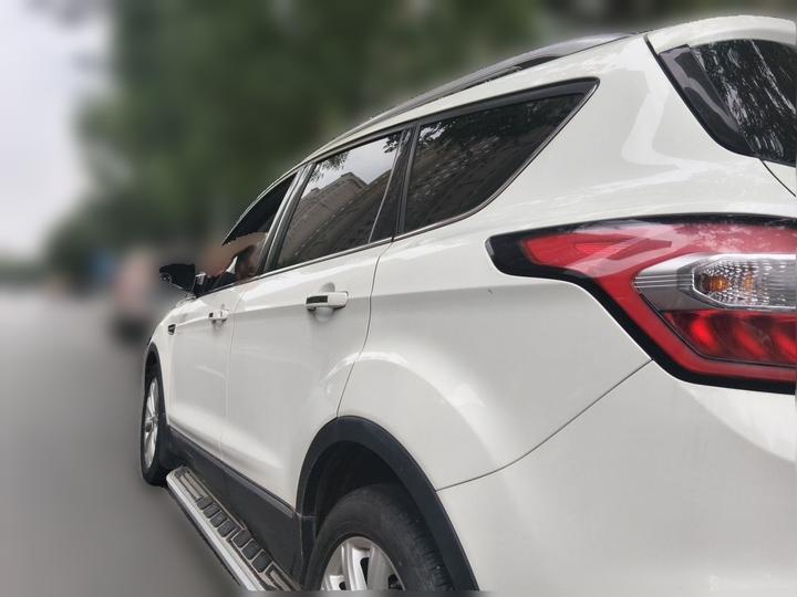 Kuga 2018 Facelift EcoBoost 180 RWD photo 4
