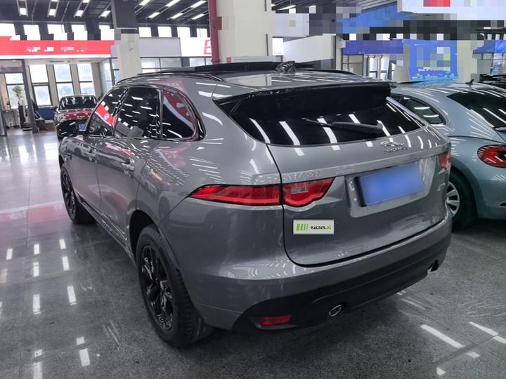 F-PACE 2020 2.0T photo 4