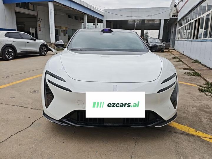 06 2025 Ultra EV photo 2