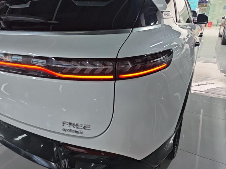 Voyah FREE 2024 Extended Range ADAS photo 7