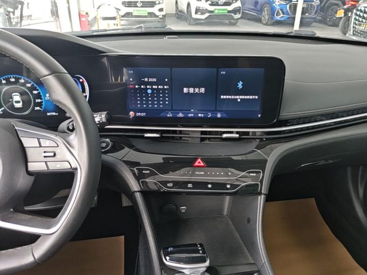Mistra 2021 1.8L CVT GLX Elite photo 8
