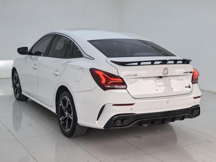 MG5 2022 1.5T Luxury photo 4