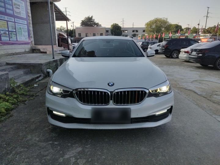 5 Series 2018 528Li Special photo 2