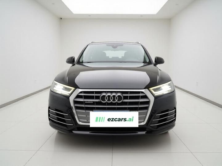 Q5L 2020 40 TFSI Fashion photo 2