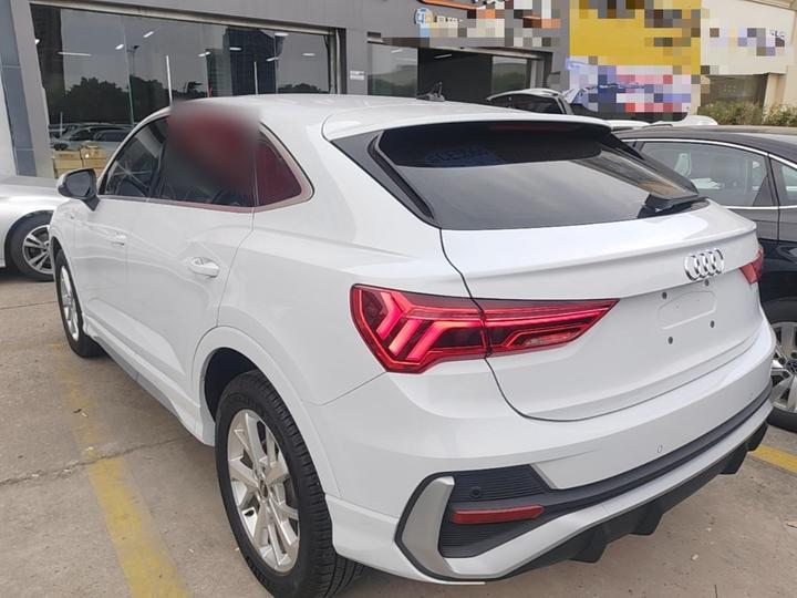 Q3 Sportback 2020 35 TFSI Progressive photo 4