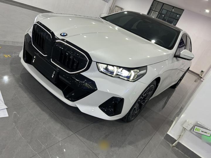 5 Series 2026 Facelift 530Li Exclusive M Sport Package