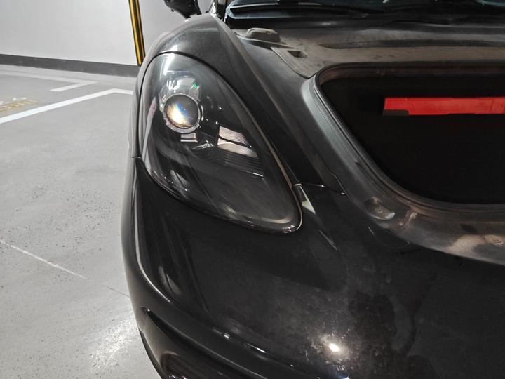 718 2020 Cayman 2.0T photo 7