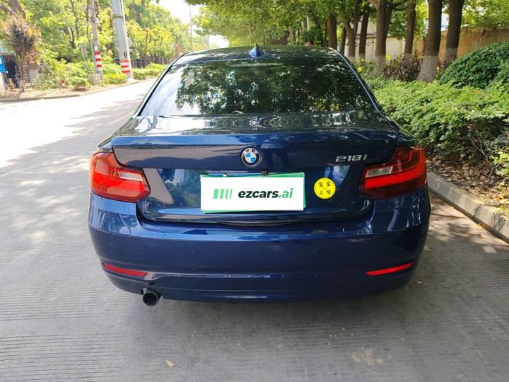2 Series Imported 2015 218i photo 3