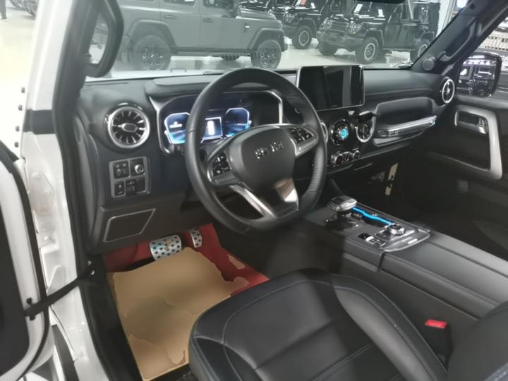 BJ40 2024 2.0T 2020 Honor photo 5