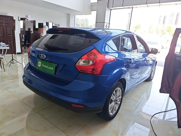 Focus 2012 Hatchback 1.6L AT Comfort photo 6