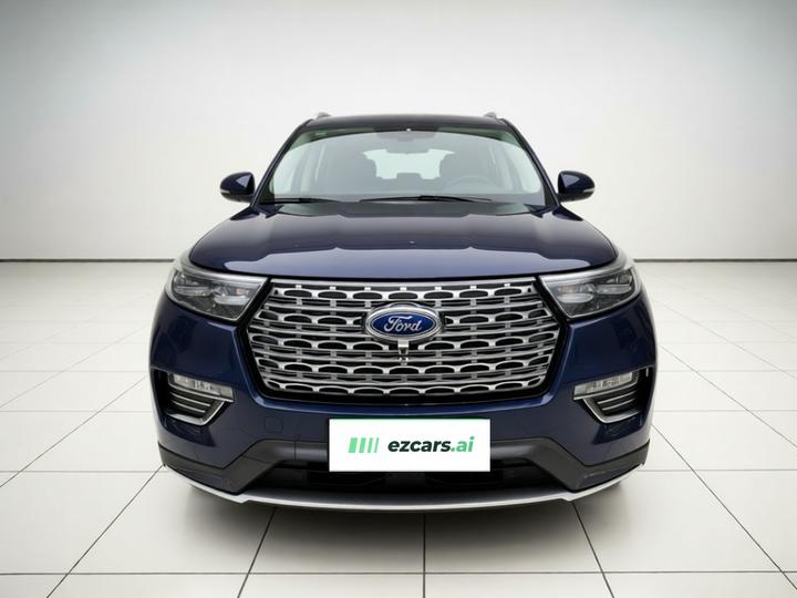 Explorer 2020 EcoBoost 285 AWD Titanium 7-Seater photo 2