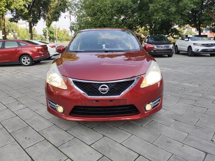 Tiida 2013 1.6L CVT photo 2