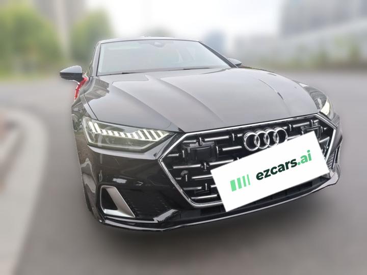 A7L 2025 45 TFSI Luxury photo 3