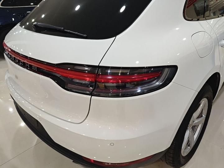 2021 Macan 2.0T photo 7