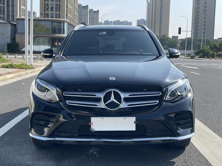 GLC 2017 GLC 260 4MATIC Dynamic photo 2