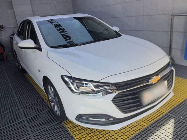 Cruze 2022 320 AT photo 3