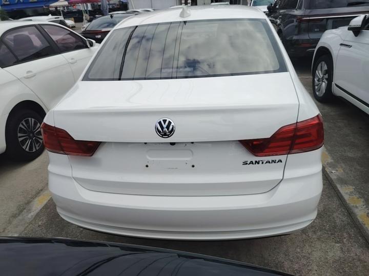 Santana 2021 1.5L AT photo 5