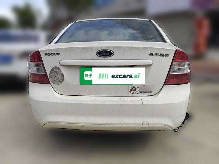 Focus 2013 Sedan Classic 1.8L AT photo 5