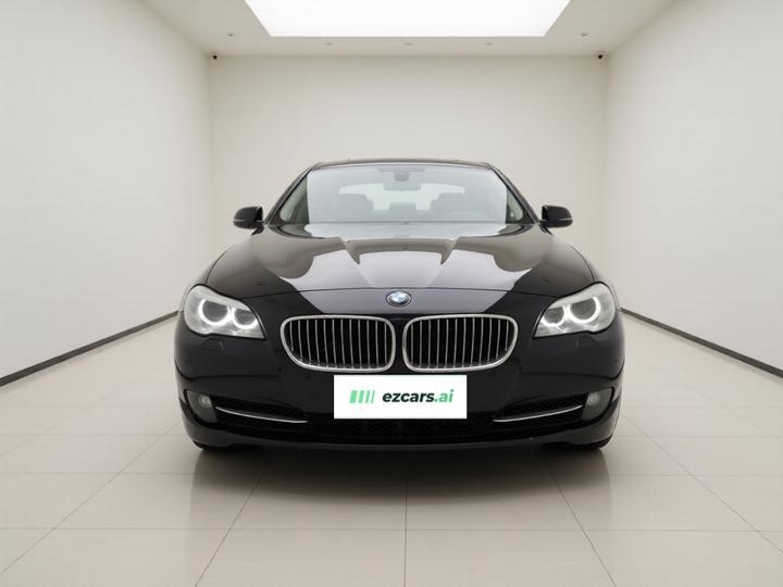 5 Series 2013 525Li Luxury photo 2