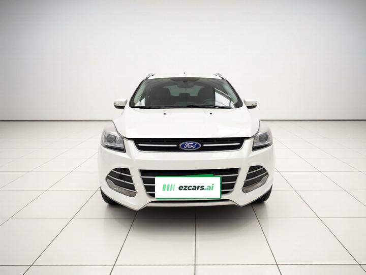 Kuga 2015 1.5L GTDi RWD Comfort photo 2