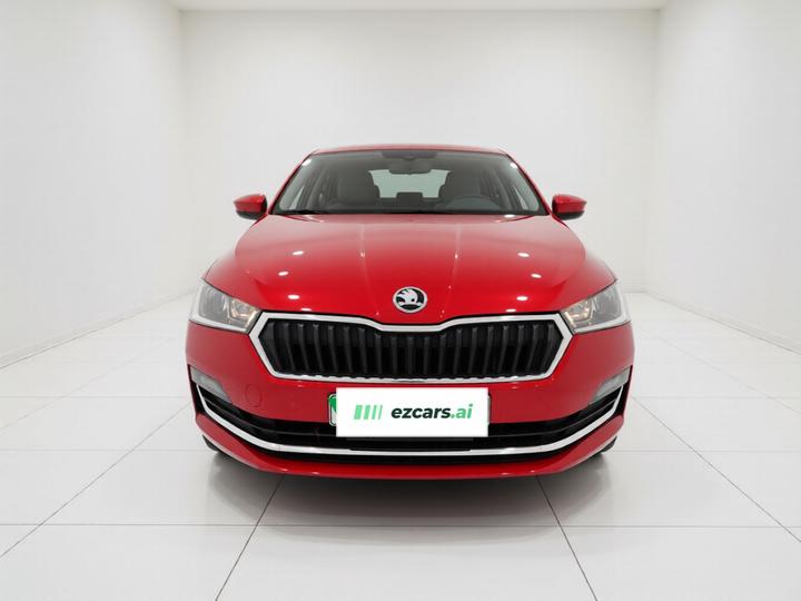 Rapid Spaceback 2020 1.5L AT Comfort photo 2