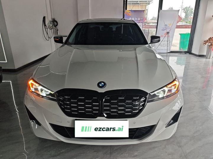 i3 2023 eDrive 40 L M Night Package photo 2