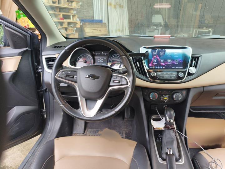 Cruze 2022 320 AT Enjoy photo 3