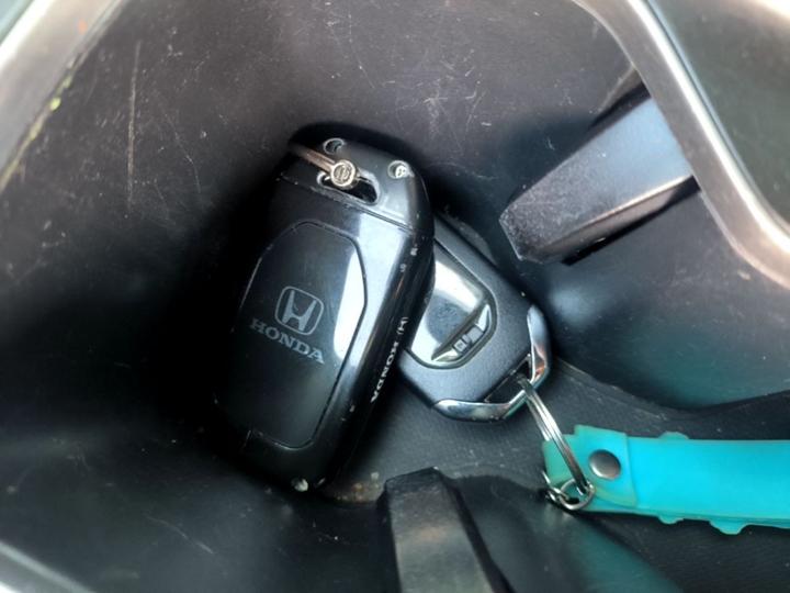 Accord 2022 Hybrid 2.0L photo 8