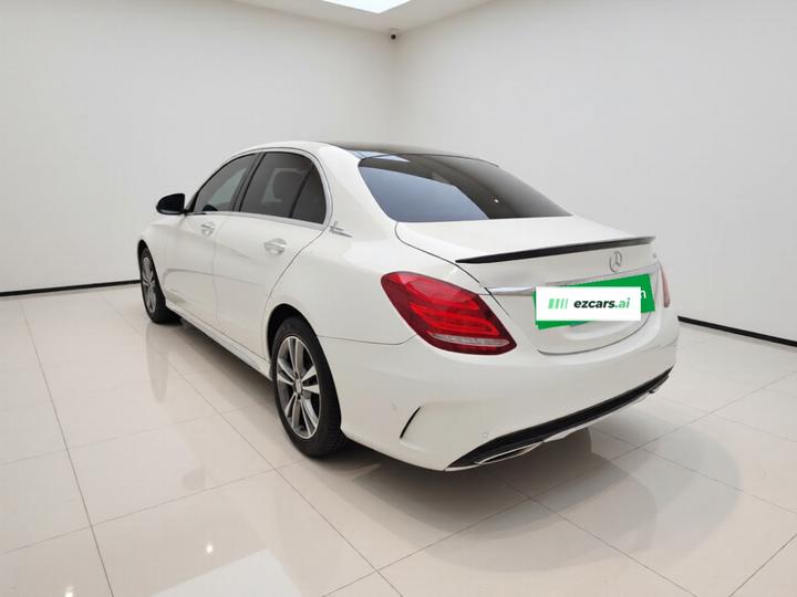 C-Class 2017 Facelift C 200 L Sport photo 4