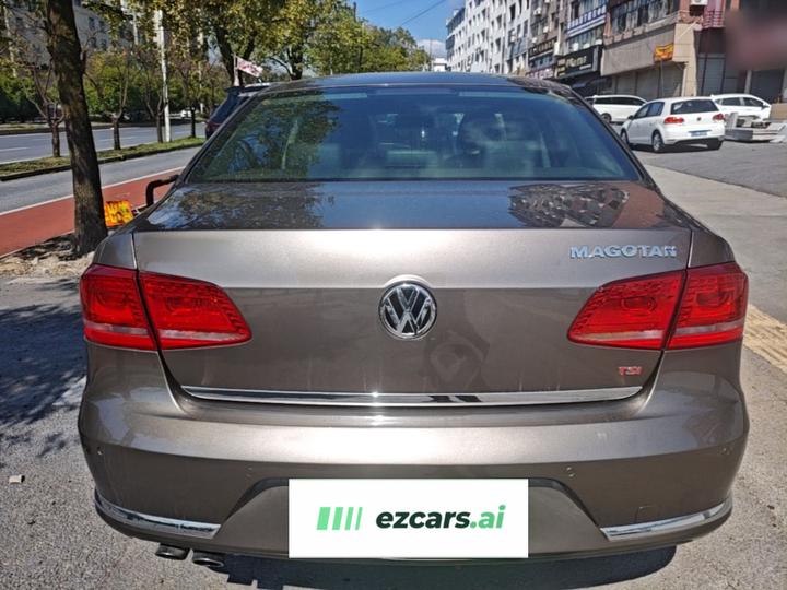 Magotan 2015 2.0TSI Luxury photo 5