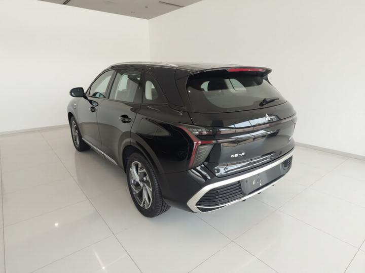 HS3 PHEV 2025 117km photo 4