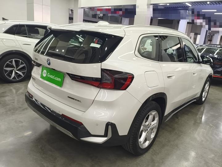 iX1 2025 eDrive25L X Design Package photo 3