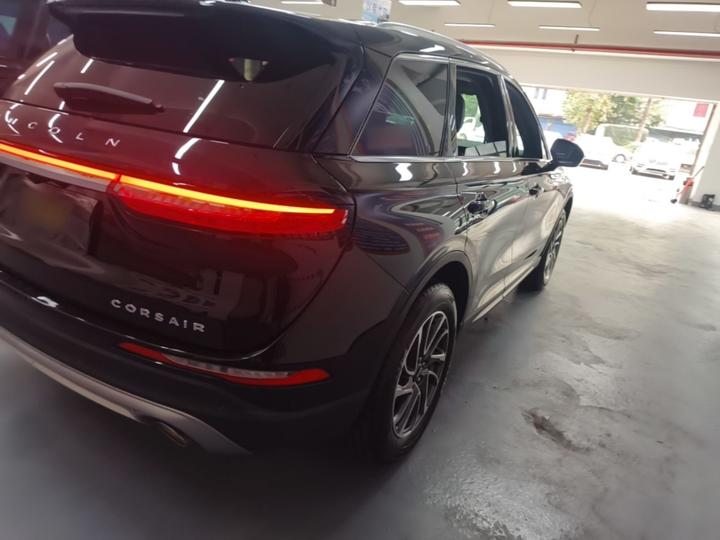 Corsair 2022 Facelift 2.0T RWD Exclusive photo 7
