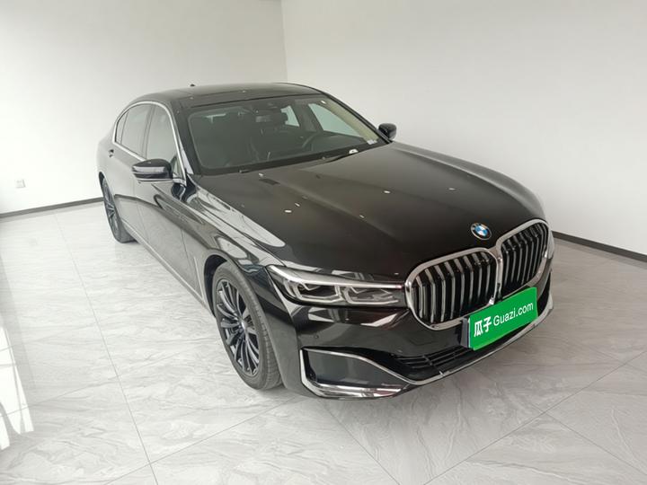 7 Series 2019 Facelift 730Li Luxury photo 3